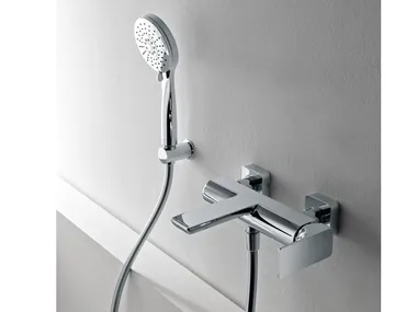 HASK - Wall-mounted brass bathtub set with hand shower _ Rubinetterie Treemme